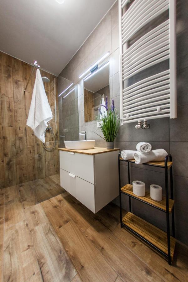 Sloneczna Apartamenty 카토비체 외부 사진